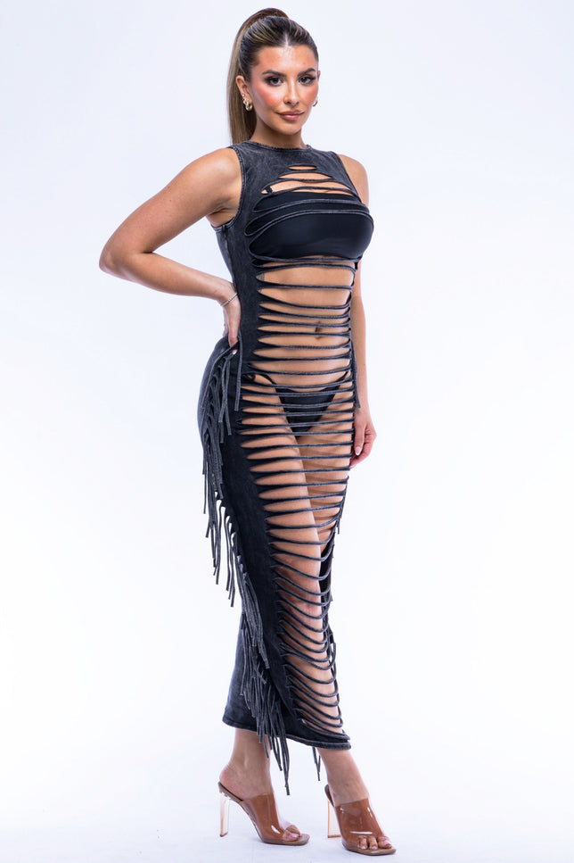 Fringe cut out maxi dress - Muvin 