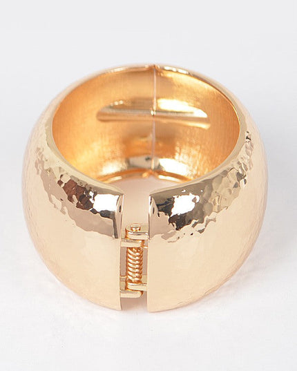 Hammered Metal Bangle Bracelet - Muvin 