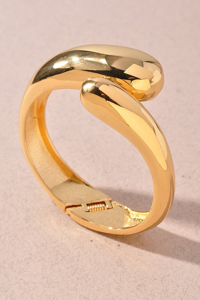 Molten Flow Metal Cuff Bracelet - Muvin 