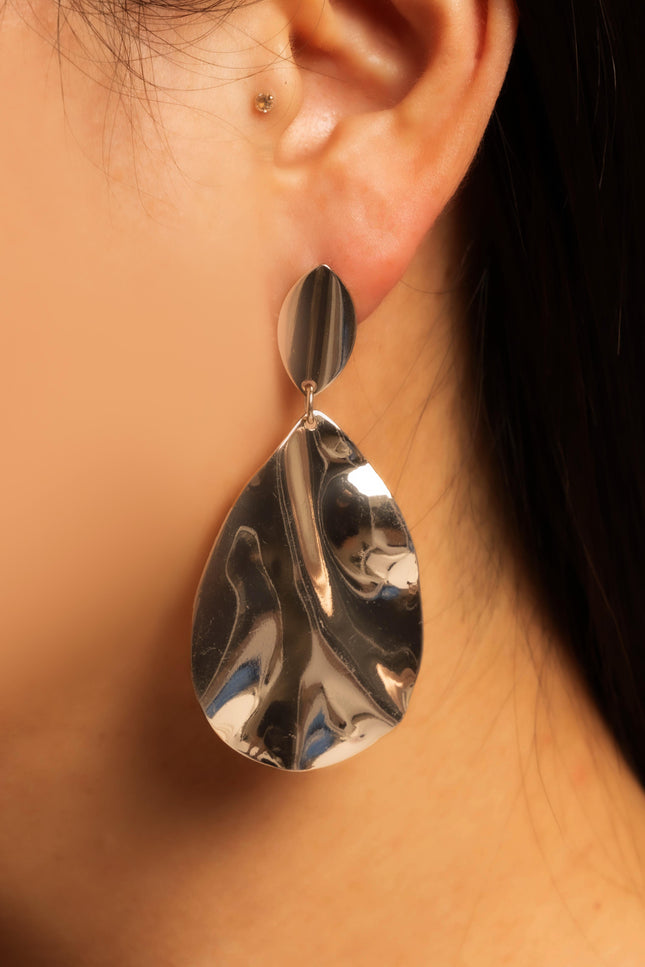Bold Elegance Earrings - Muvin 