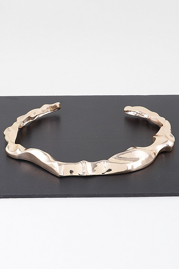 Hammered Ripple Choker Necklace - Muvin 
