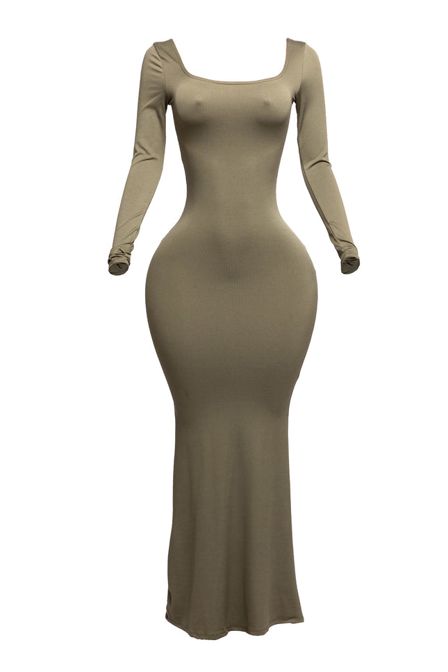 Scoop neck long sleeve mermaid maxi dress - Muvin 