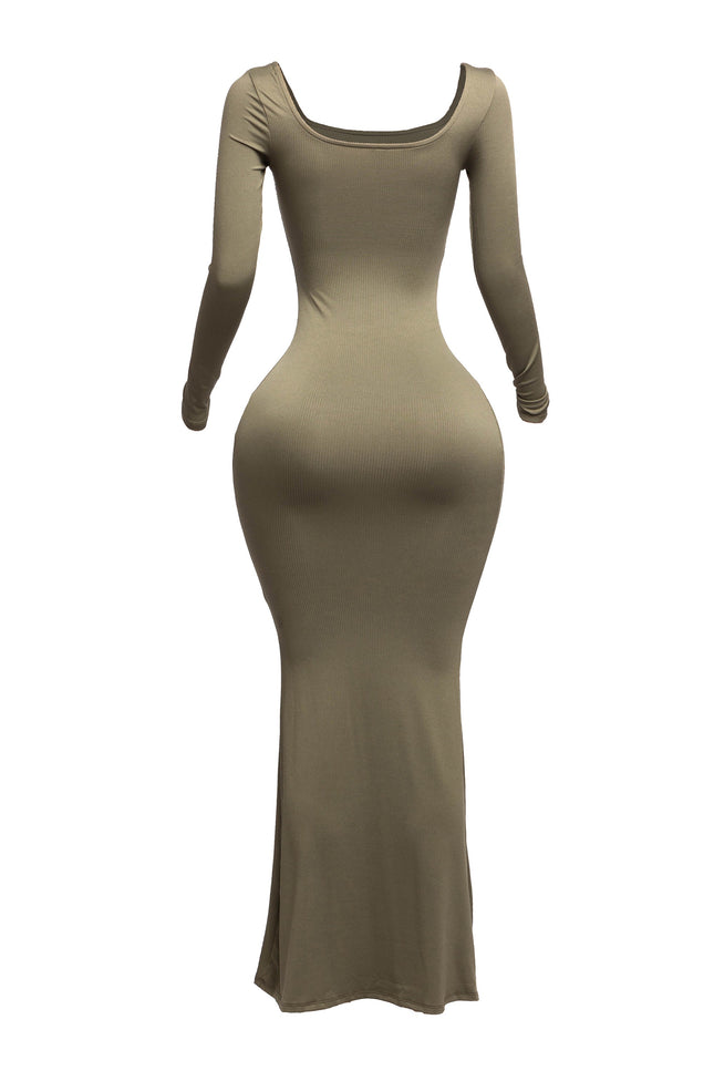 Scoop neck long sleeve mermaid maxi dress - Muvin 
