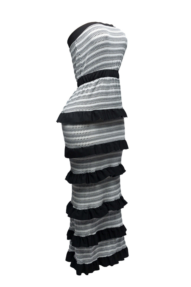 Ruffle detailed tube maxi dress - Muvin 