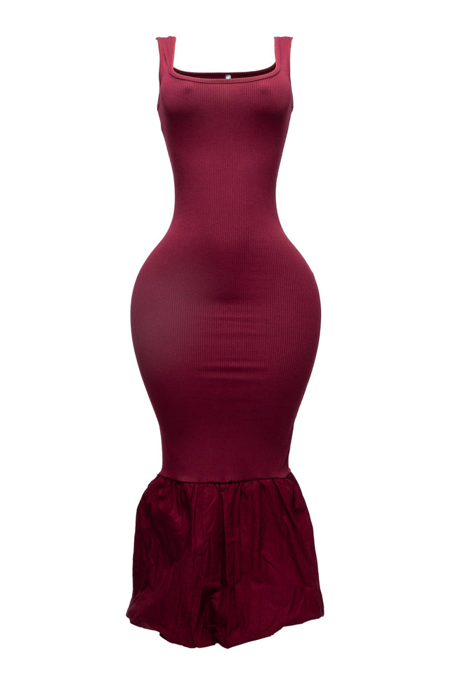 Sleeveless mermaid bubble hem dress - Muvin 