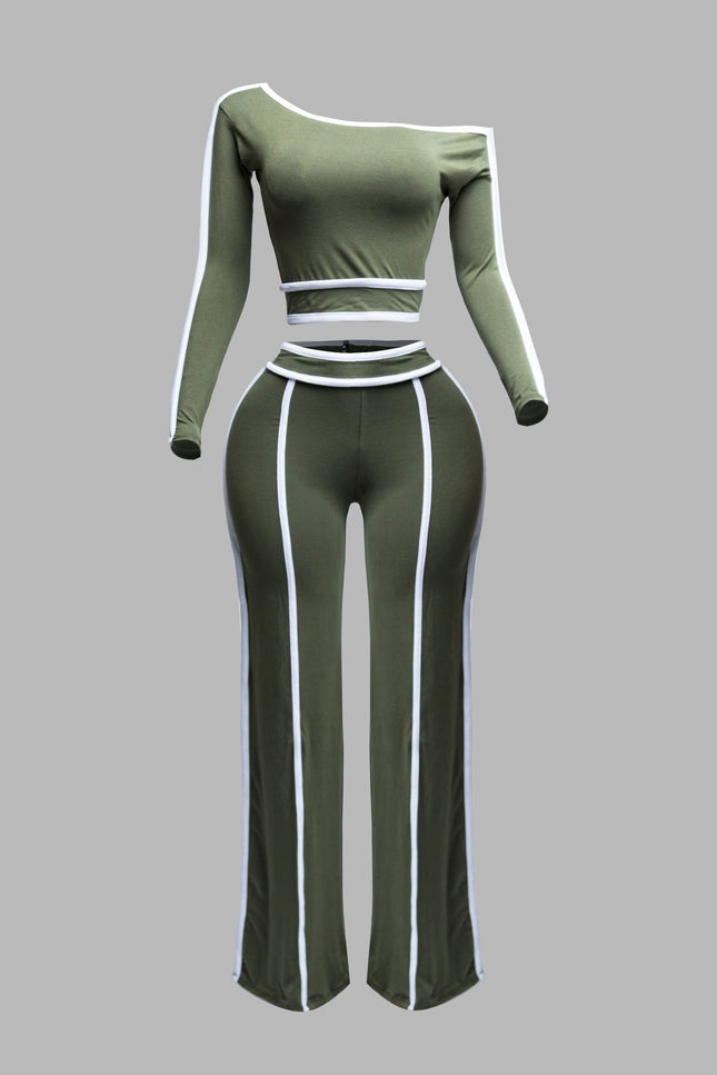 Color contrast detailed off shoulder long sleeve top with wide leg pants - Muvin 