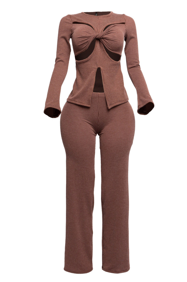 Rib fabric twisted front cut out detailed top & pants set - Muvin 