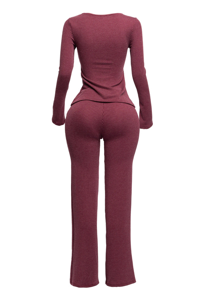 Rib fabric twisted front cut out detailed top & pants set - Muvin 