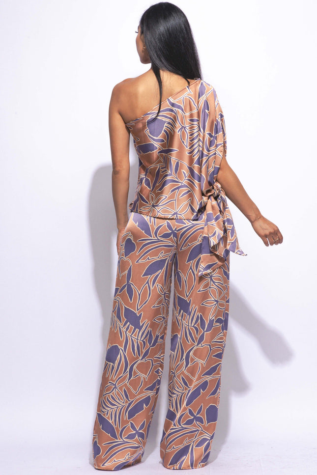Satin one shoulder flowy set with wide leg pants - Muvin 