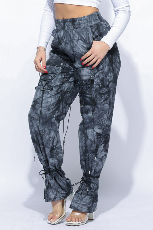 Parachute lace up jogger pants - Muvin 