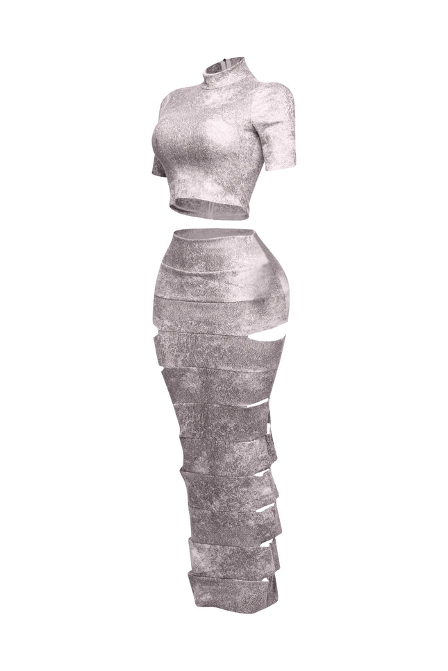Crop top and laser cut detailed maxi skirt - Muvin 