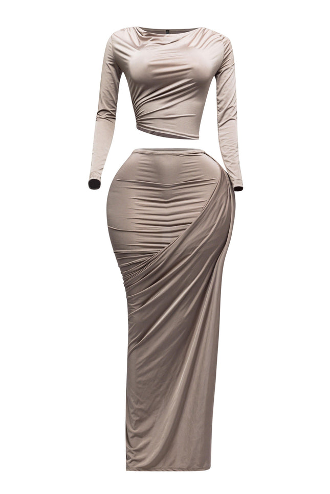 Twisted & slit maxi skirt & long sleeve top top - Muvin 