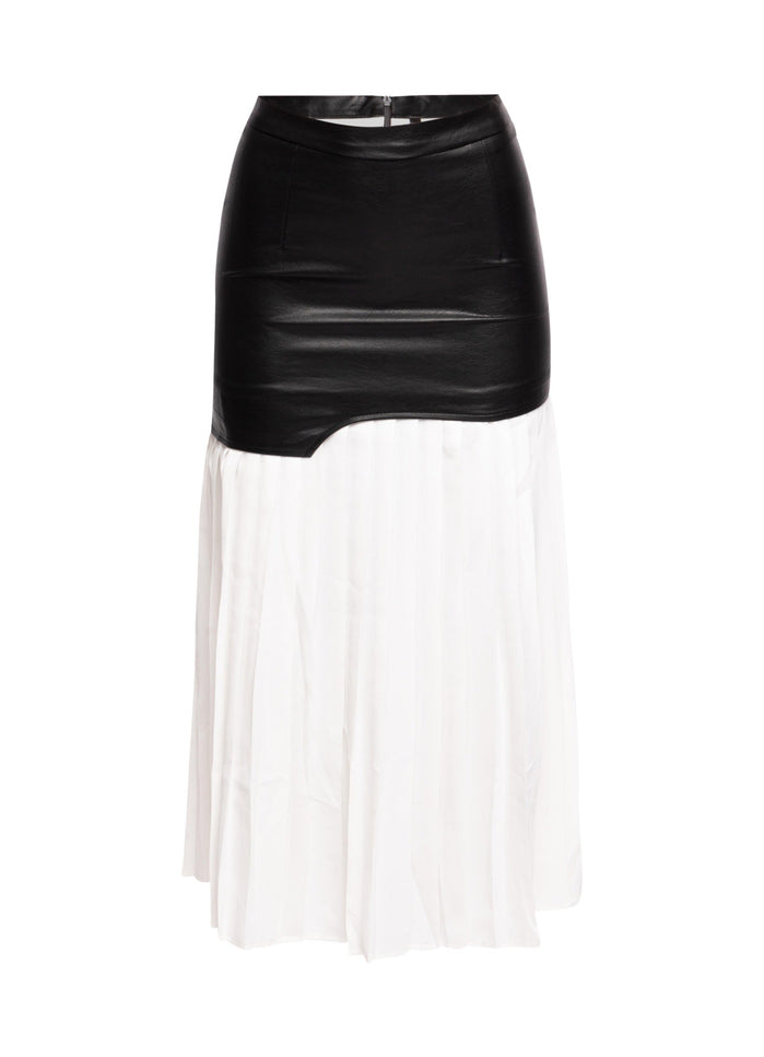 Multiple fabric pleated long skirt - Muvin 