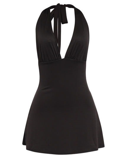 Timeless black mini with curve-loving fit and soft stretch fabric

