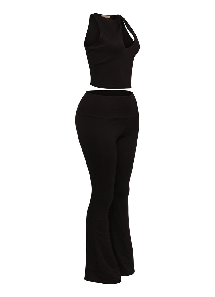Sexy black sleeveless top and flare pants with wide waistband, made from stretch knit

